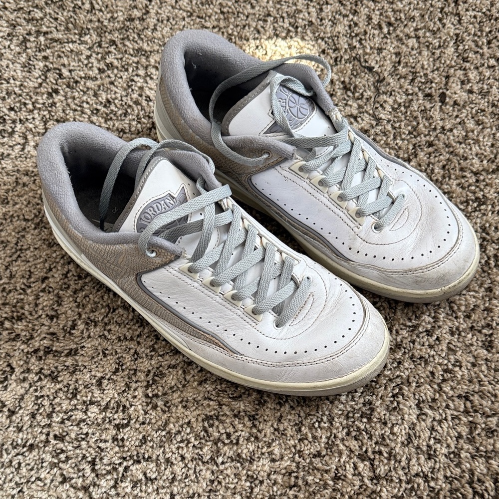 Jordan 2 Low